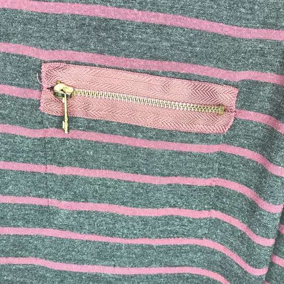 Charlotte Russe Top - Picture 2 of 3